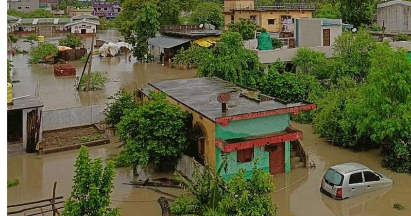 Bhandara : बाढ़ से 239 गांवों के 39,141 किसान प्रभावित; 17,729 हेक्टेयर में लगी फसलें बर्बाद
