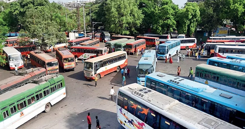 ST employees protest in Buldhana